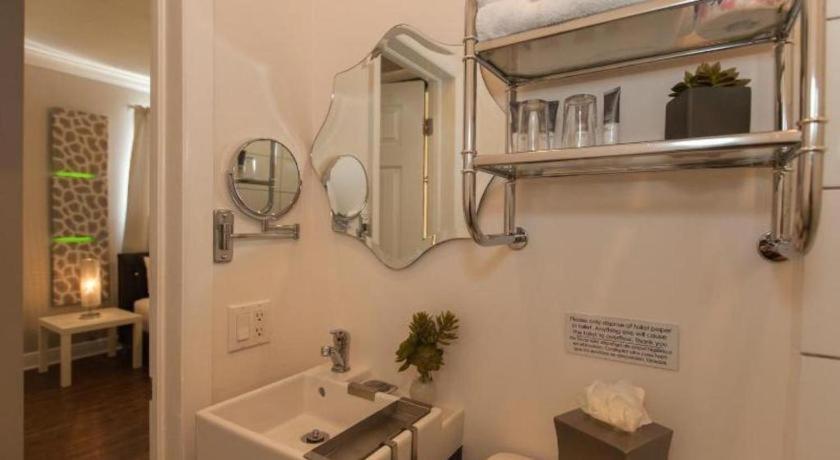 Odyssey Of South Hotel 3*
